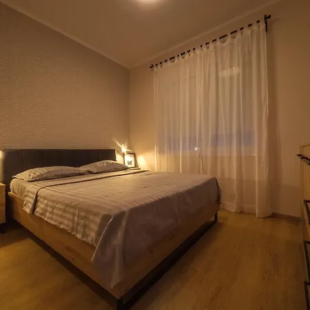 Luka's Apartament Pirot